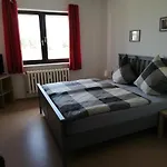 بيت ضيافة Zur Alten Fachschule 3*