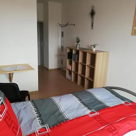 Zur Alten Fachschule Pensionat 3*