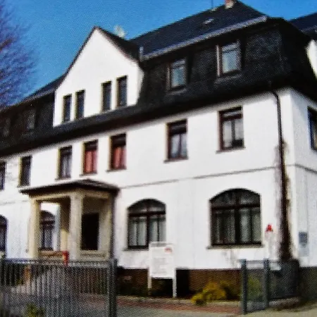 Pensionat Zur Alten Fachschule 3*