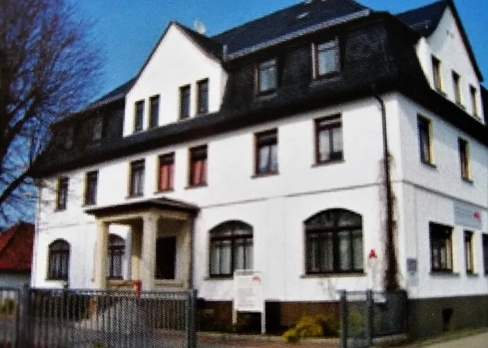 Pensionat Zur Alten Fachschule 3*
